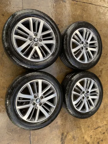 Rodas 16 Strada,pulse,cronos,Argo+ pneus Dunlop semi novo 
