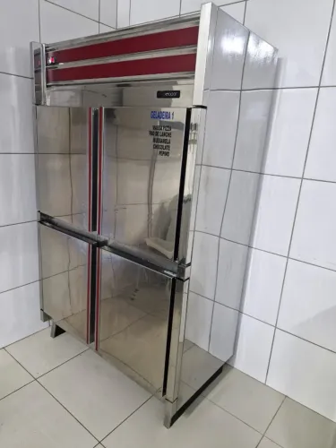 Camara fria, 4 portas toda em Inox, Geladeira comercial 220v