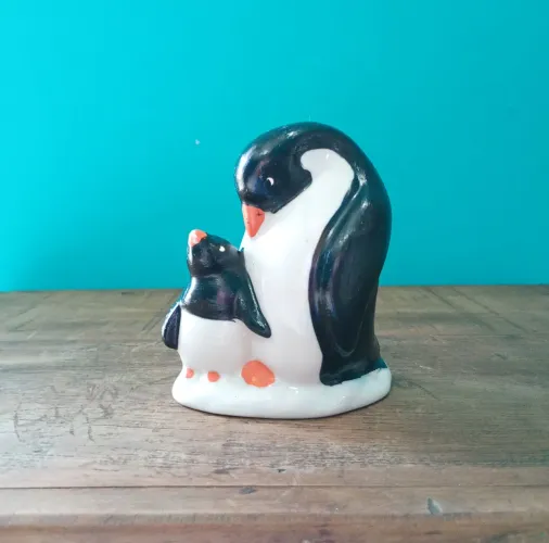 Antigo Pinguim com Seu Filhote em Porcelana
