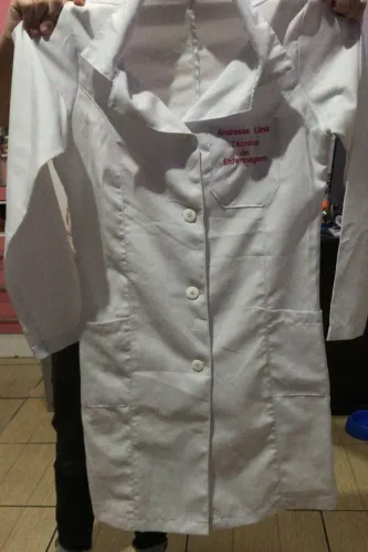 Jaleco branco - Técnica de Enfermagem