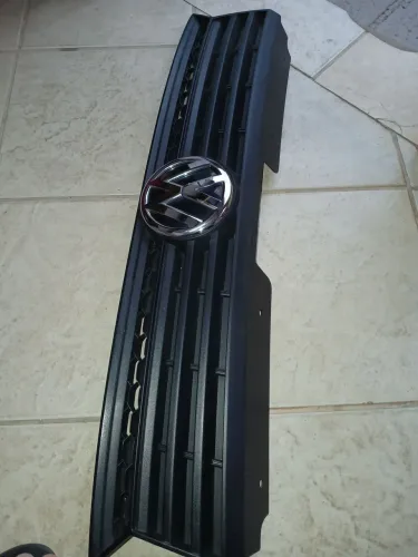 Vendo grade frontal preto original gol saveiro e voyage g8 2018 a 2022 sem detalhes