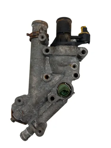 Carcaça Valvula Termostática Peugeot 307 308 408 C4 2.0 2008