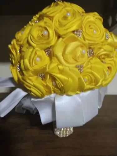 Buquê de noiva artificial amarelo