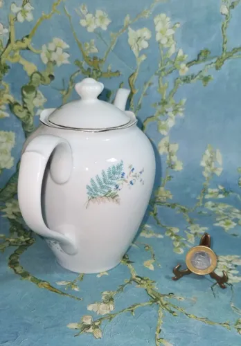 Bulê de porcelana 14 cm, Steatita.1960. Antiguidade 700 ml capacidade. 