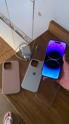 iPhone 14 Pro Max 256GB Roxo - R$ 3.700