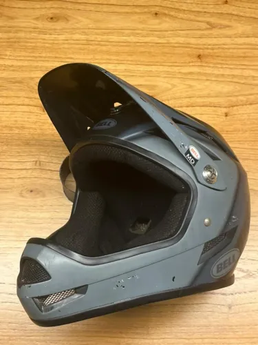 Capacete Bell Sanction Infantil M