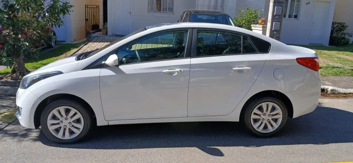 Hyundai HB20S Comfort Plus 1.0 TB Flex 12V Mec. 2018