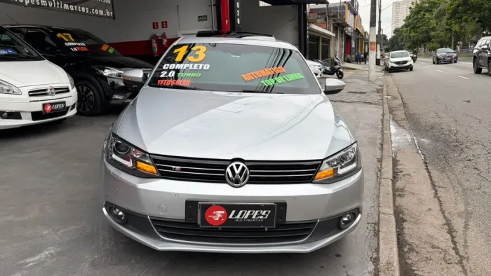 Volkswagen Jetta Highline TSI 2.0 8V 120cv Gasolina Tiptronic 2013