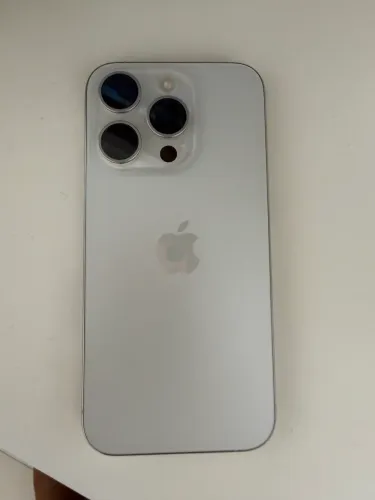 iPhone 15 Pro 256gb em perfeito estado