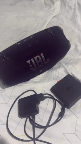 JBL xtreme 4 (não liga )