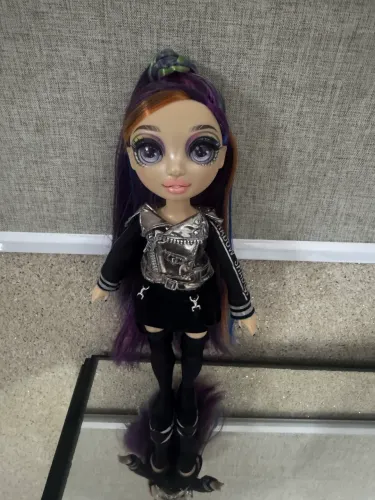 Boneca Rainbow High/ Lyric Lucas