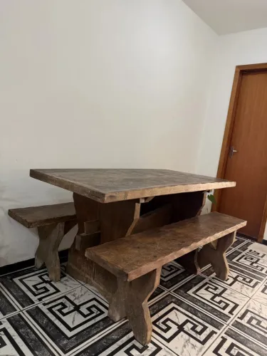 Mesa rústica madeira maciça