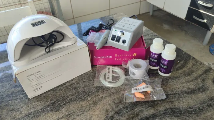 Kit de unhas lâmpada led e lixadeira