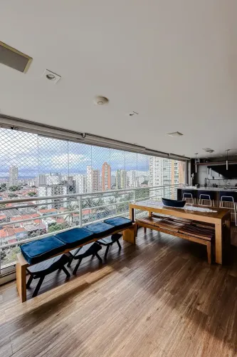 Apartamento à venda no Tatuapé, 227 m com 3 suítes, sacada gourmet, 4 vagas + depósito e l