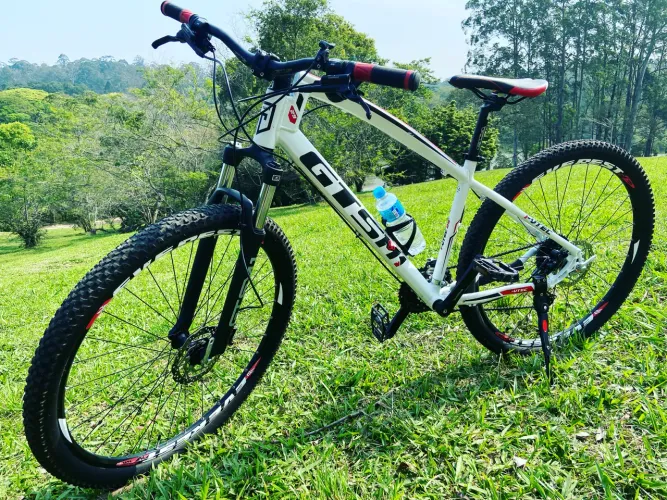 Bicicleta GTS M1 aro 29