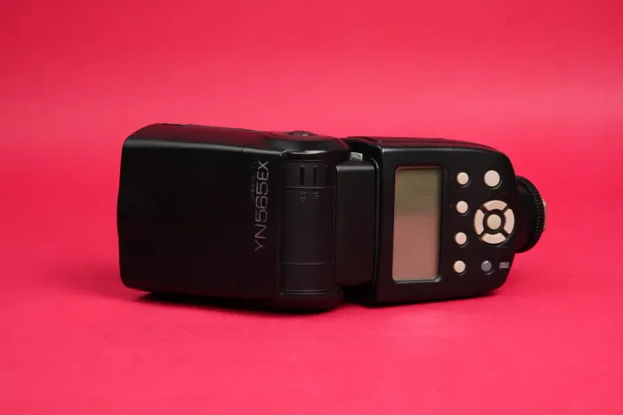 Flash Canon YONGNUO YN565EX Usado