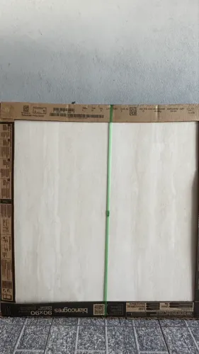 Porcelanato Biancogres Travertino Tivoli Satin Acetinado 90x90cm Retificado
