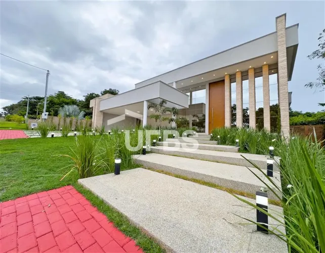 Casa térrea no Residencial Villa Verde com 386,00m² de área construída em um terreno de 1.
