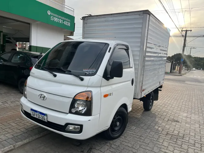 Hyundai HR 2.5 Diesel 2017 (no chassi ou com baú)