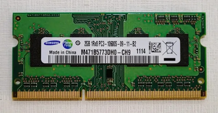 Memória RAM Samsung SO-DIMM DDR3 PC3-10600S 1333 MHz 2 GB