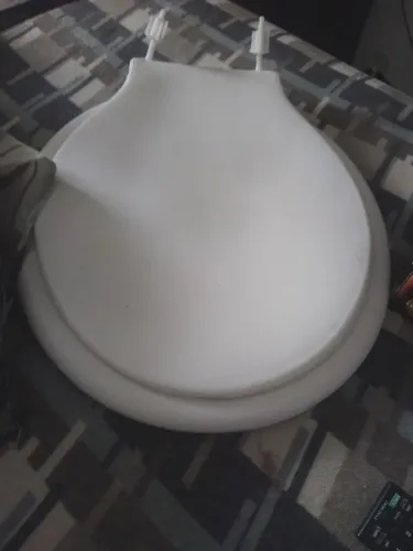 Tampa de sanitário 