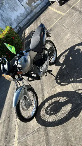 Vendo moto fan 150 2011