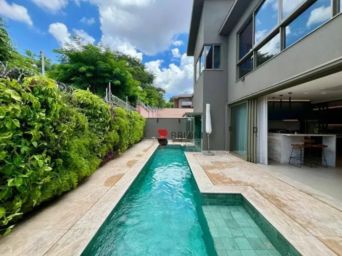 Casa sobrado alto padrão com 460m2, 4 quartos (suites) no Jardim Olhos d`água , em Ribeirã