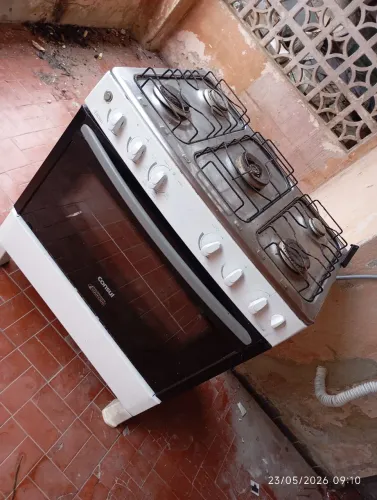 Vendo fogão Consul, 5 bocas. Faço preço só vem