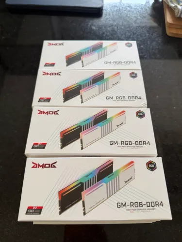 Memoria GMOG RGB 8GB DDR4 3200MHz