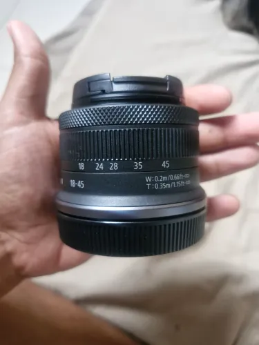 Lente canon RF-S 18-45