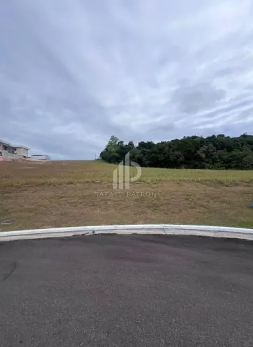Vila Velha - Diferenciado Lote 894m2 Condomínio Jardins Veneza