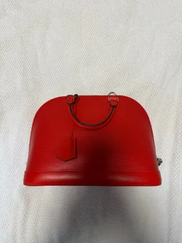 Bolsa Louis Vuitton Alma