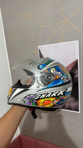 Capacete Shark Butterfly colorido