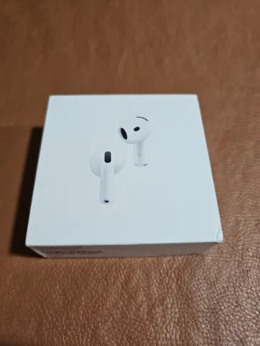 AirPods 4 com cancelamento de ruído - NOVO E LACRADO