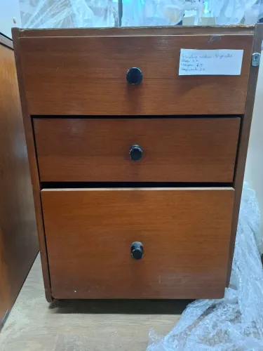 GAVETEIRO MADEIRA 3 GAVETAS 66A X 46,5L X 53P