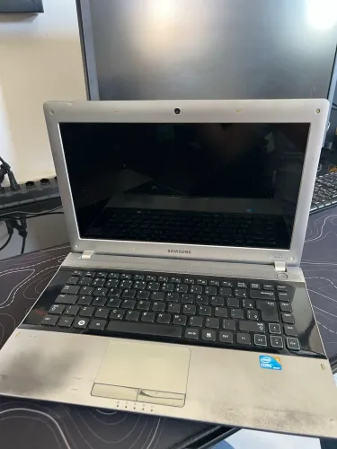 Notebook Samsung Intel core i5