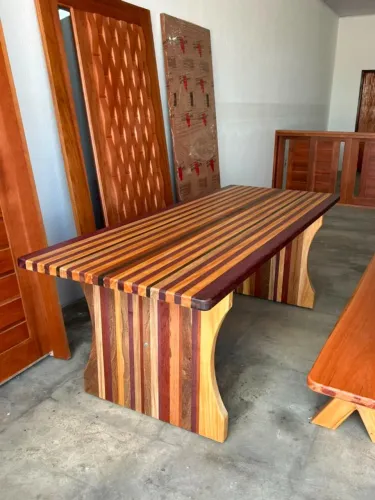Mesa de Jantar Marchetada | Peça Artesanal