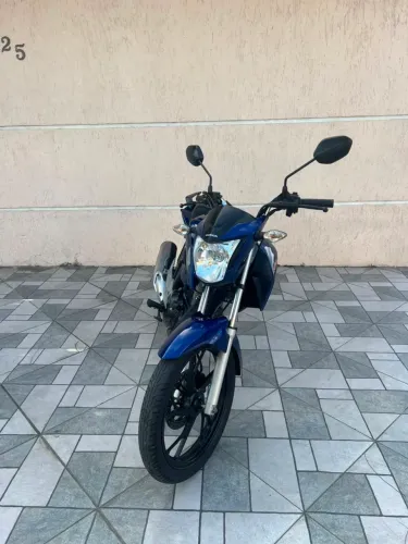 TITAN 160