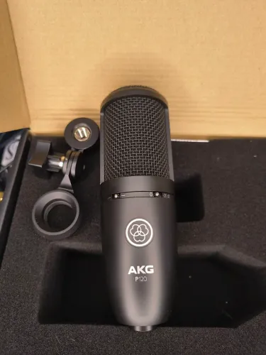 Microfone condensador AKG P120