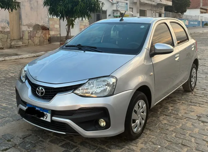 Toyota Etios X 1.3 Flex 16V 5P Mec. 2018