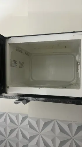 Microondas espelhado