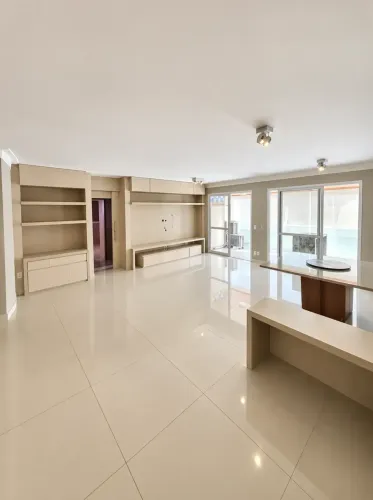 Apartamento à venda no Villa Lobos, 140 m², 3 suítes e 3 vagas