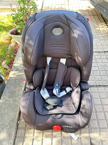 Cadeirinha infantil para carro Cosco - usada e em bom estado