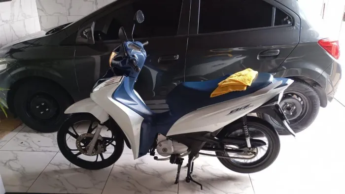 Honda Biz 125- 2022 - 27 Mil Km - Licenciada - Pneus Novos