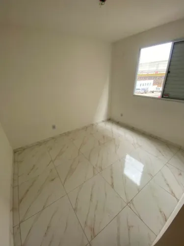 Imóvel para aluguel tem 46 metros quadrados com 2 quartos em Chácara Holiday - Itaquaquece