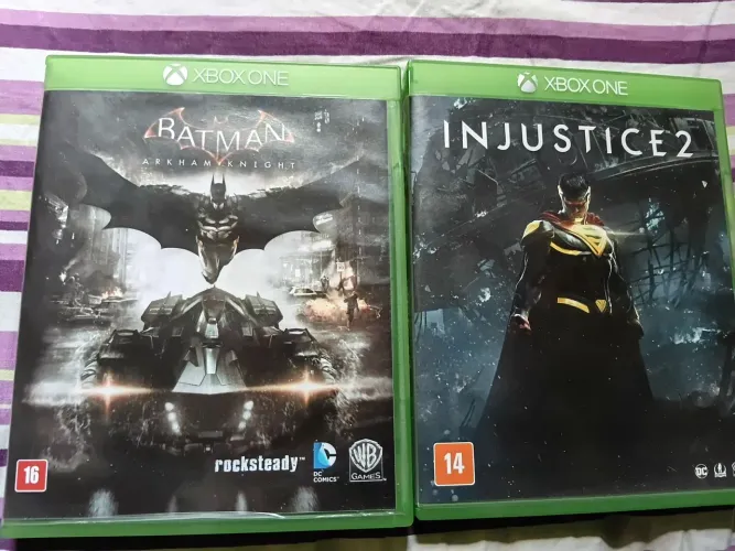 2 JOGOS MIDIA FIAICA : BATMAN ARKHAM KNIGHT / INJUSTICE 2