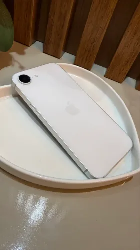 iPhone 16e 256gb