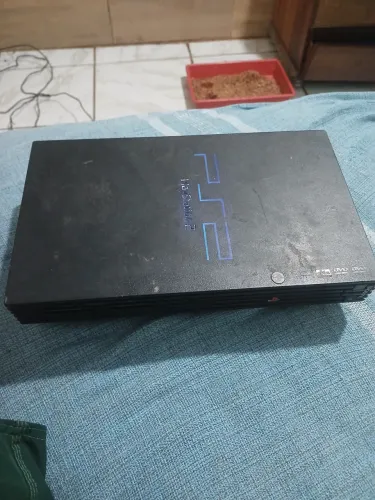 PS2 com dois controles e bomba patch