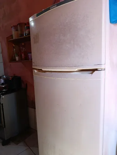 Vende se geladeira Consul