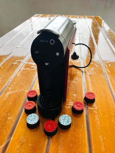 Máquina Cafeteira Delta Q 
